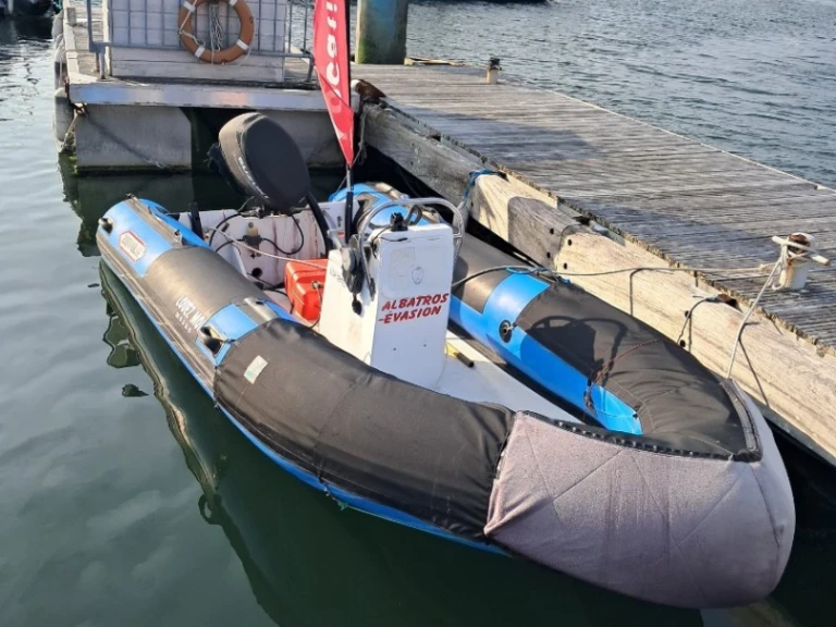 Location bateau Port-Louis pas cher Pro 5.5