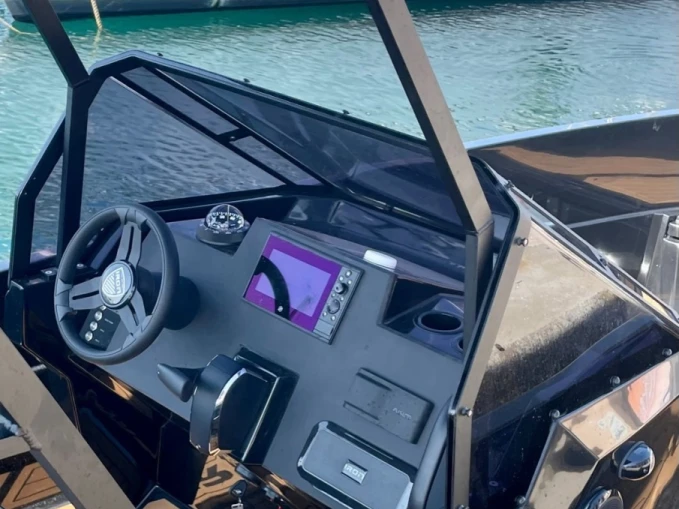 Location Bateau à moteur à Propriano - IRON Iron 767