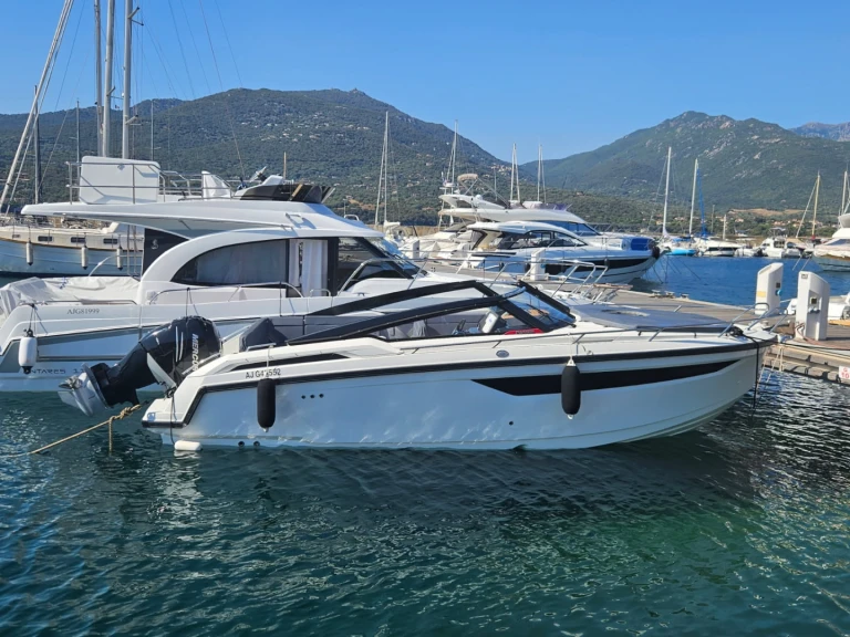 Bateau à moteur à louer à Propriano au meilleur prix