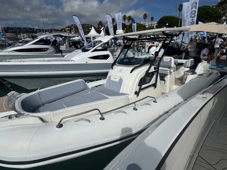 Semi-rigide à louer à Propriano au meilleur prix