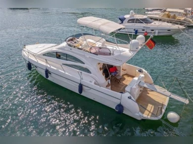 Alquiler Lancha Azimut con o sin  título de navegación
