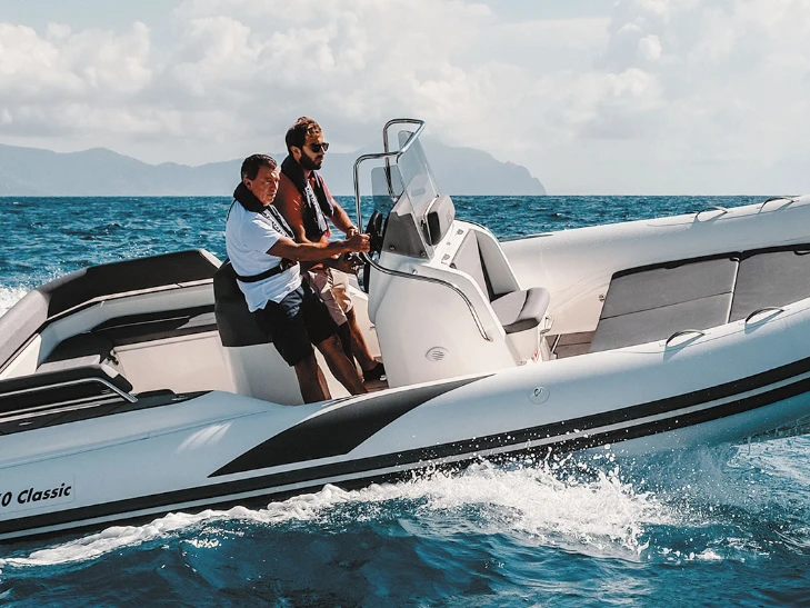 Location Semi-rigide à Cogolin - Bsc 70 Open