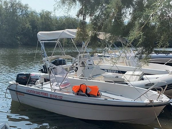 Louer Bateau à moteur avec ou sans skipper Terhi à Saint-Florent