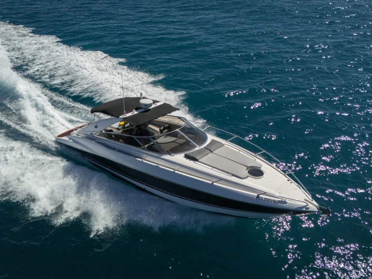 Louez un Sunseeker Superhawk 43 à Saint-Jean-Cap-Ferrat