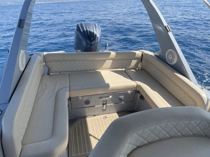 Location bateau Antibes pas cher Salpa Soleil 28