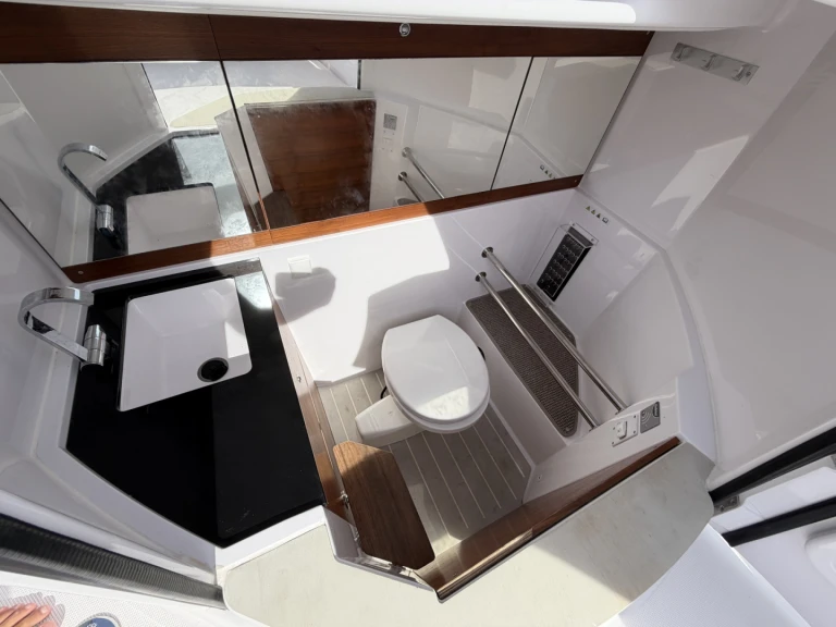 Location bateau Axopar Axopar 28 T-Top à La Madrague sur Samboat