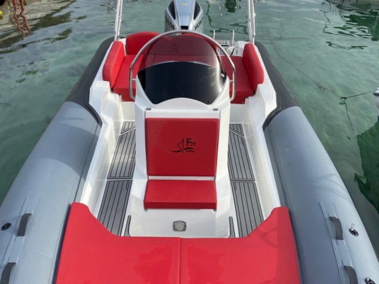 Location bateau Fanale marine  FANALE 700 FALCHETTU à Porto Pollo sur Samboat