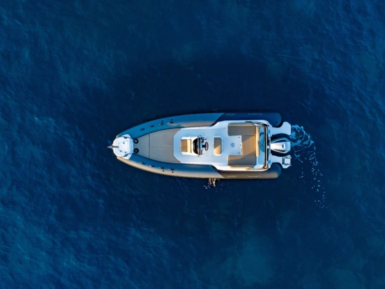 Location Bateau à moteur à Porto Pollo - Quicksilver Quicksilver 555 Activ Open