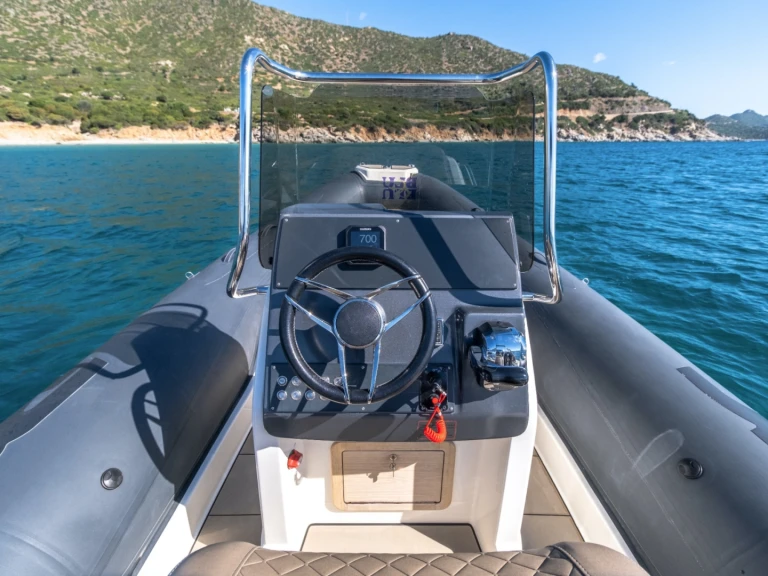 Location bateau Sète pas cher 62 Classic