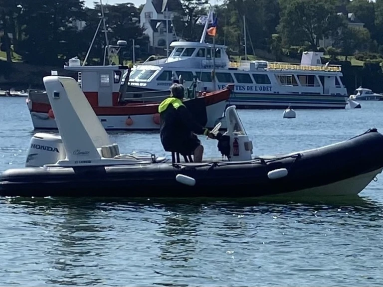 Location bateau Bénodet pas cher V 620 Sport