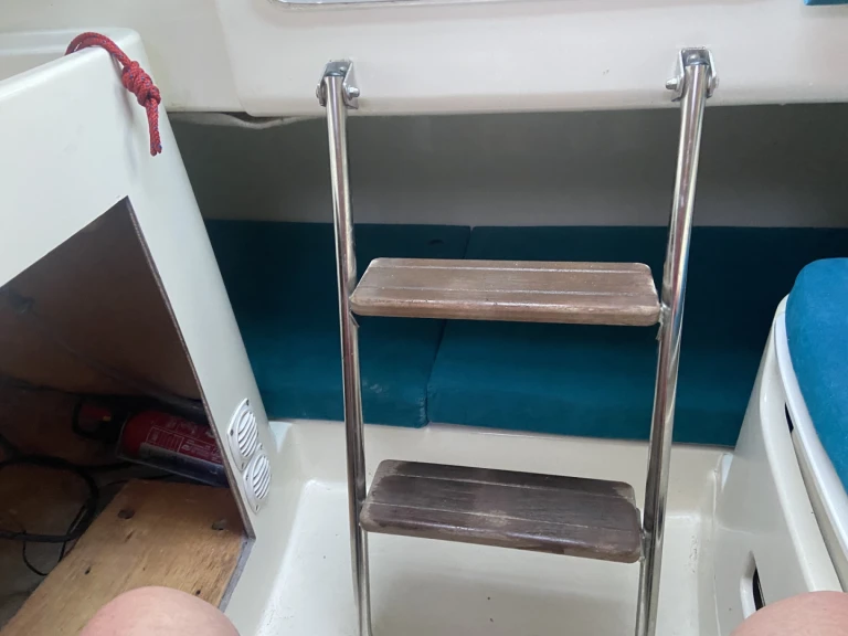 Location Bateau à moteur Jeanneau avec permis