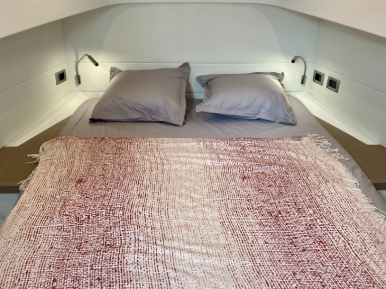 Louez un Pardo Yachts Pardo 38 à Cogolin