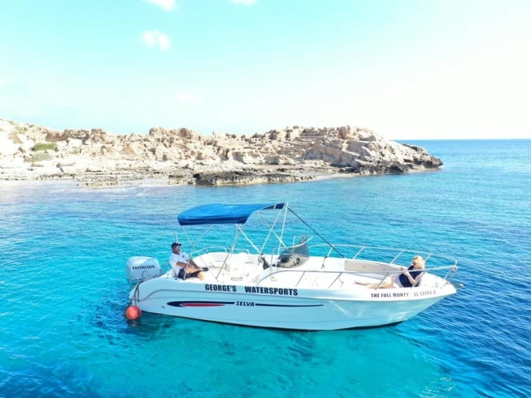 Location bateau Latchi pas cher SELVA D 7.0 C