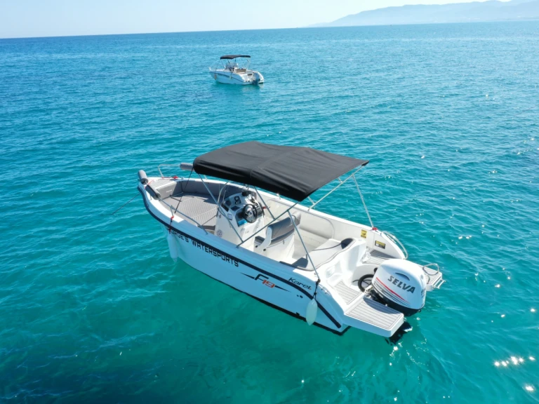 Location bateau Latchi pas cher F 19