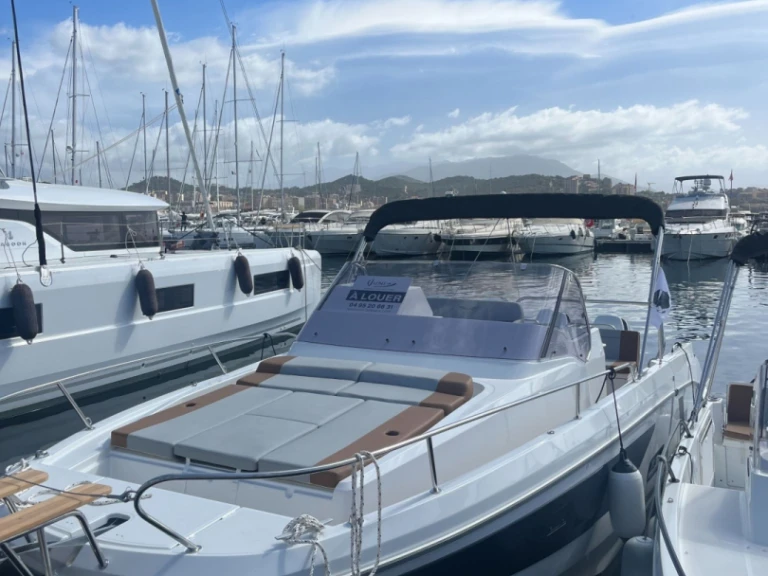 Location Bateau à moteur à Ajaccio - Bénéteau FLYER 9 SUNdeck