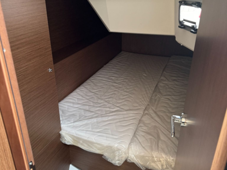 Location à Ajaccio - Bénéteau OCEANIS 37.1 OCEANIS 37.1 sur SamBoat