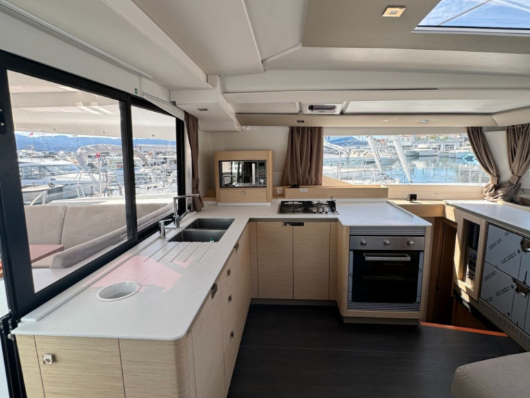 Location Catamaran à Ajaccio - Fountaine Pajot Tanna 47