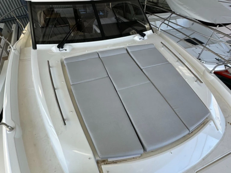 Location bateau Jeanneau Prestige 420 Fly à Ajaccio sur Samboat