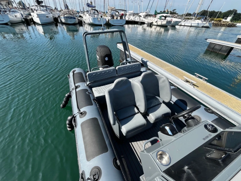 Location bateau La Forêt-Fouesnant pas cher Patrol 660