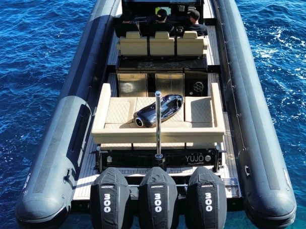 Location bateau Sea Water Phantom 400 à Hyères sur Samboat