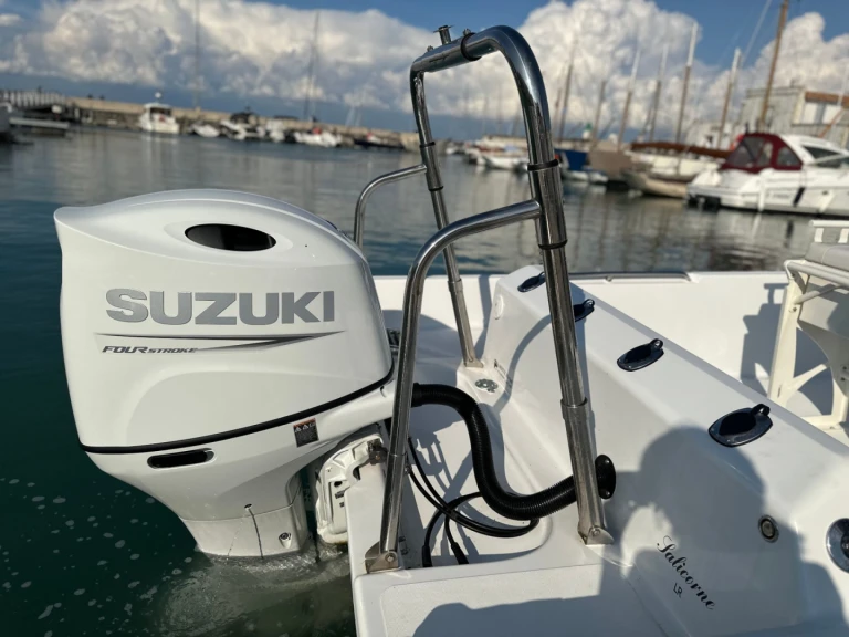 Location à Port de La Flotte - Cn-Cap-Ferret SEAWEED 675 sur SamBoat