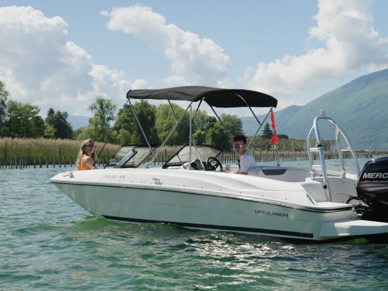Location bateau Aix-les-Bains pas cher ELEMENT 180 XL