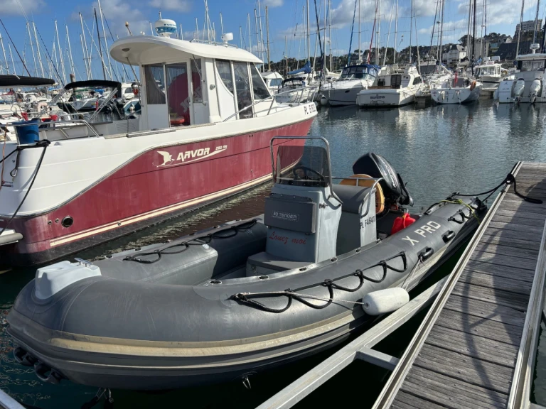 Location bateau Trébeurden pas cher Xpro 535 