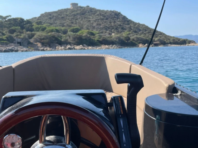 Location à Campomoro - Quicksilver Activ 605 Open sur SamBoat