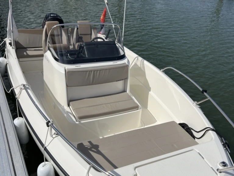Location à Ouistreham - Quicksilver Activ 605 Open sur SamBoat