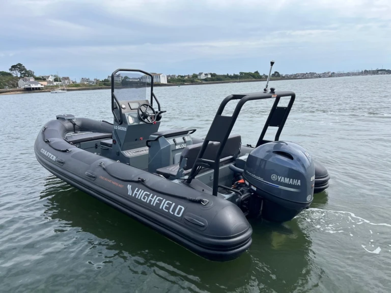 Location Semi-rigide Highfield avec permis