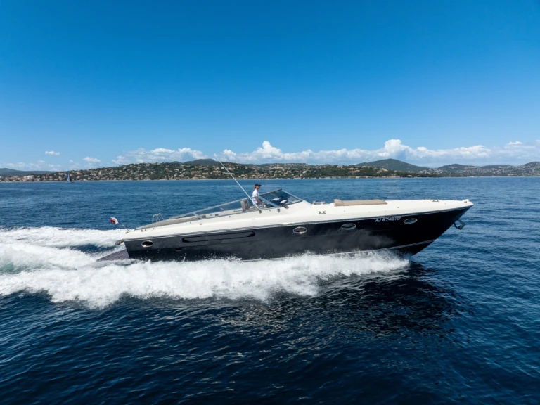 Location Bateau à moteur Itama avec permis
