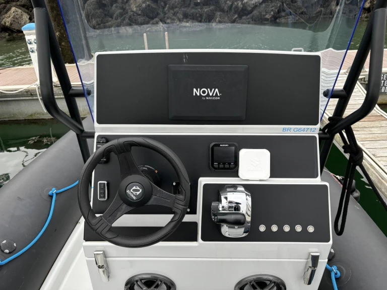 Semi-rigide à louer à Brest au meilleur prix