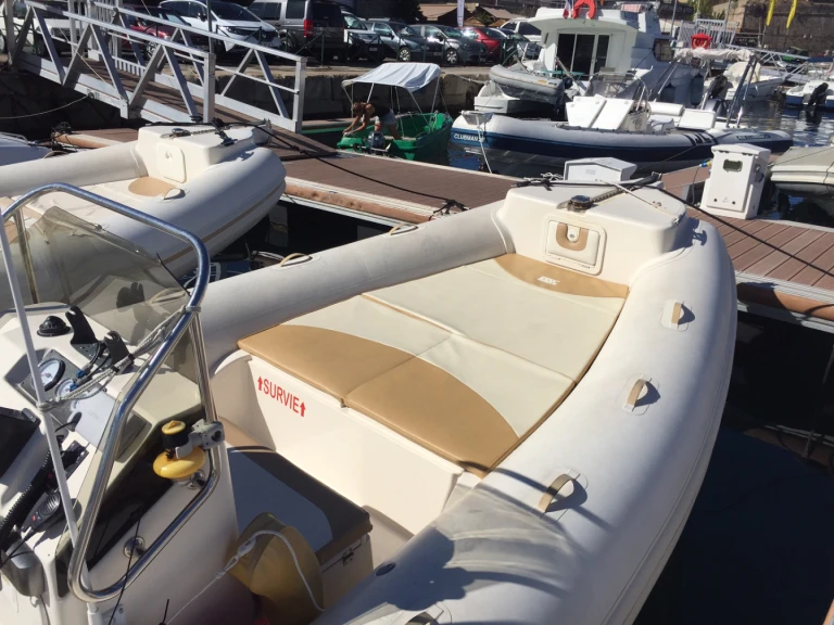 Louez un Bsc 75 CLASSIC à Appietto