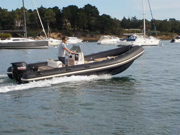 Louez un Joker Boat Clubman 21 à Arradon