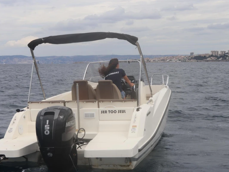 Location à Marseille - Quicksilver Activ 675 Open sur SamBoat