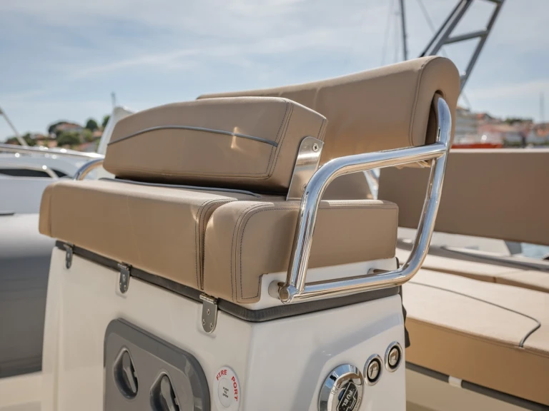 Location Semi-rigide à Lège-Cap-Ferret - Bwa Sport 26 GTO