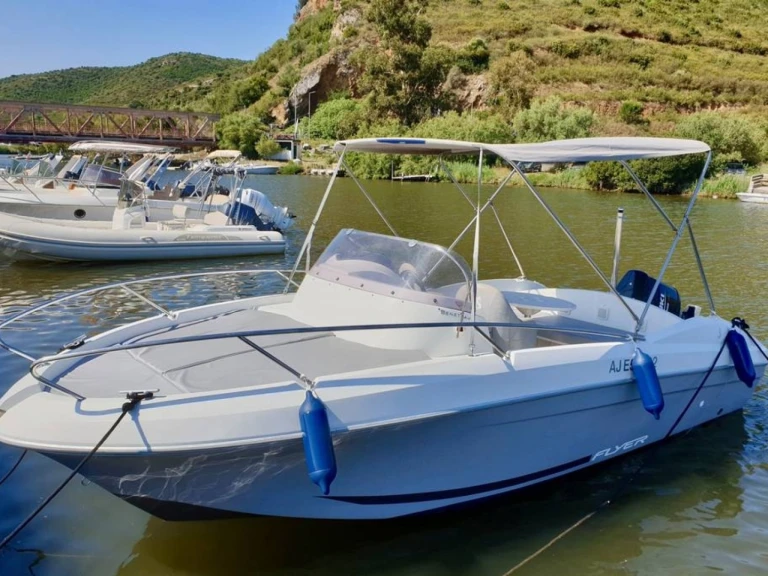 Location Bateau à moteur à Saint-Florent - Bénéteau Flyer 650 Sun Deck