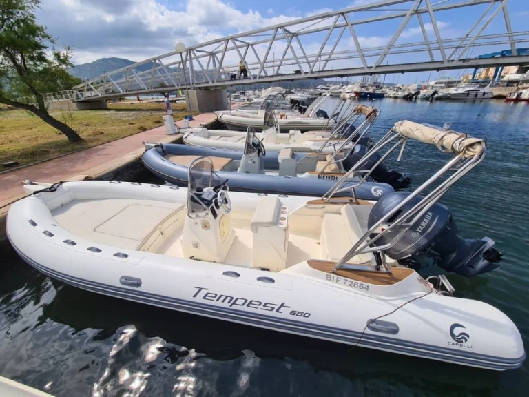 Location bateau Capelli Tempest 650 à Saint-Florent sur Samboat