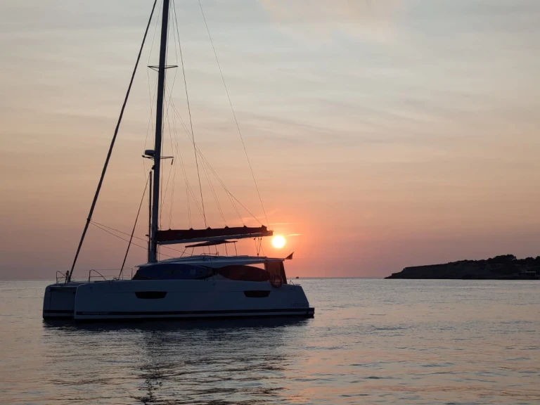 Location Catamaran Fountaine Pajot avec permis