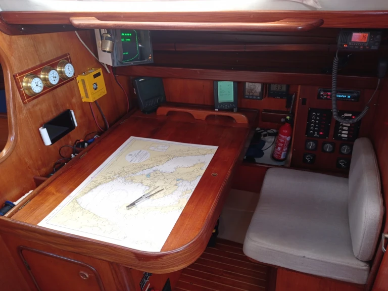 Bénéteau First 42 a louer à Marina Izola