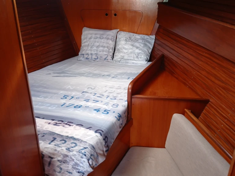 Louez un Bénéteau First 42 à Marina Izola