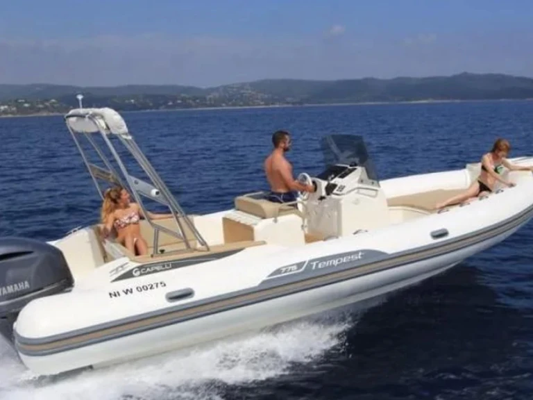 Location bateau Capelli Tempest 775 à Antibes sur Samboat