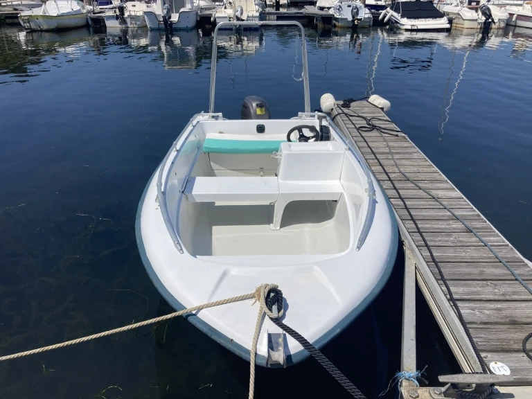 Louer Bateau à moteur avec ou sans skipper Yamarin à Sanguinet