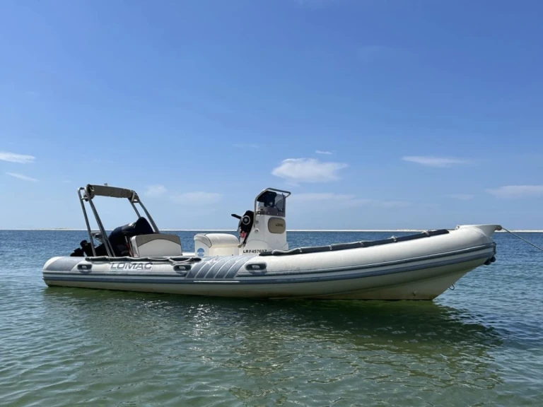 Louez un Lomac Lomac 600 IN à Grand Piquey