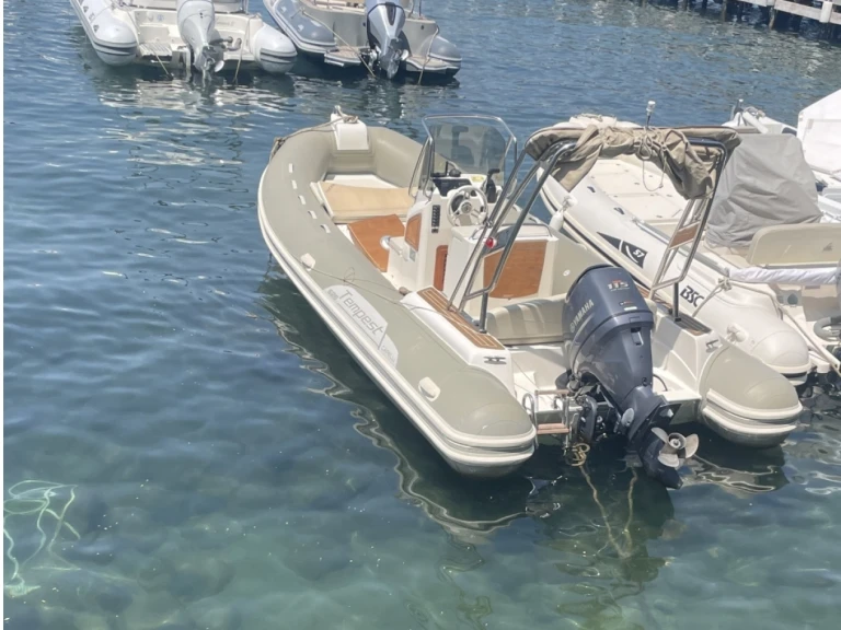 Location à Lège-Cap-Ferret - Capelli Tempest 626 Ivory sur SamBoat