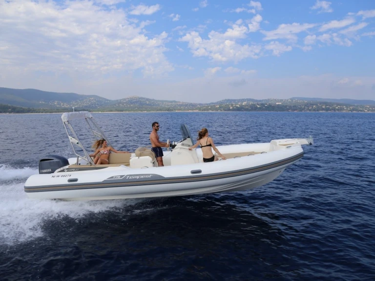 Location bateau Port de Saint-Cyprien Méditerranée pas cher Tempest 775