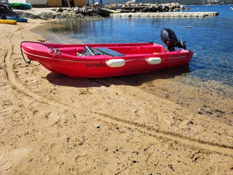 Louer Bateau à moteur avec ou sans skipper Fun Yak à Propriano
