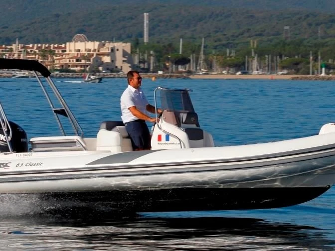 Louez un Bsc 65 Classic à Cogolin