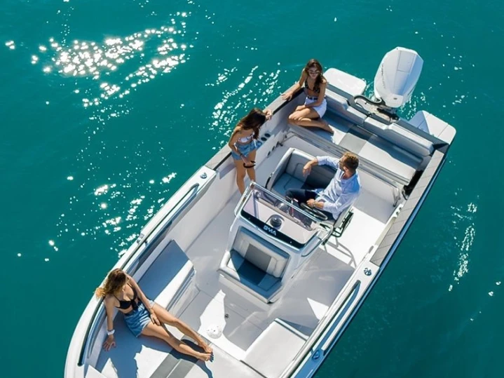 Location Bateau à moteur BMA avec permis