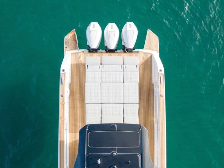 Location Yacht à Beaulieu-sur-Mer - Pardo Yachts Pardo 38